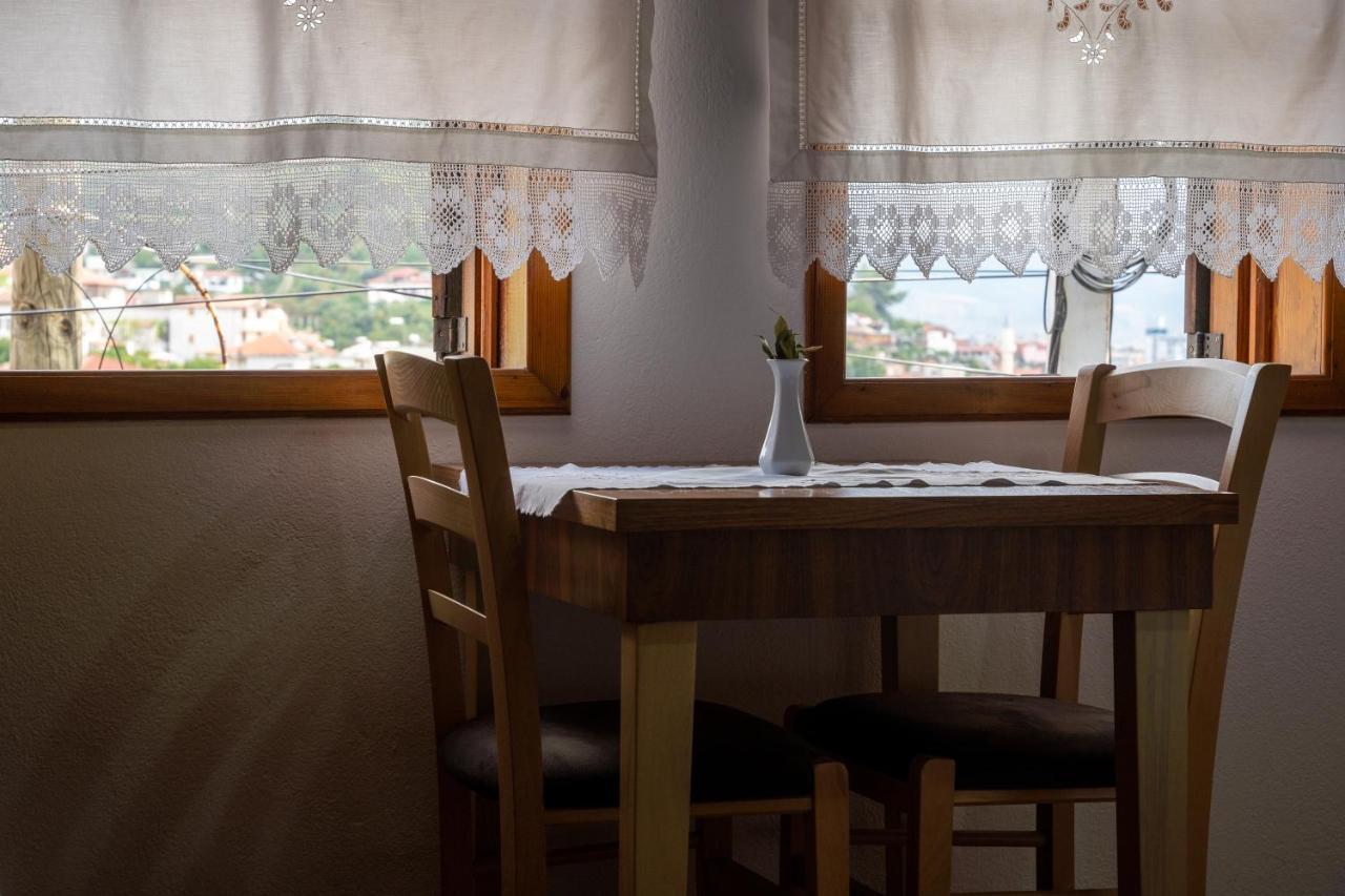 Hotel Borklad Berat Luaran gambar
