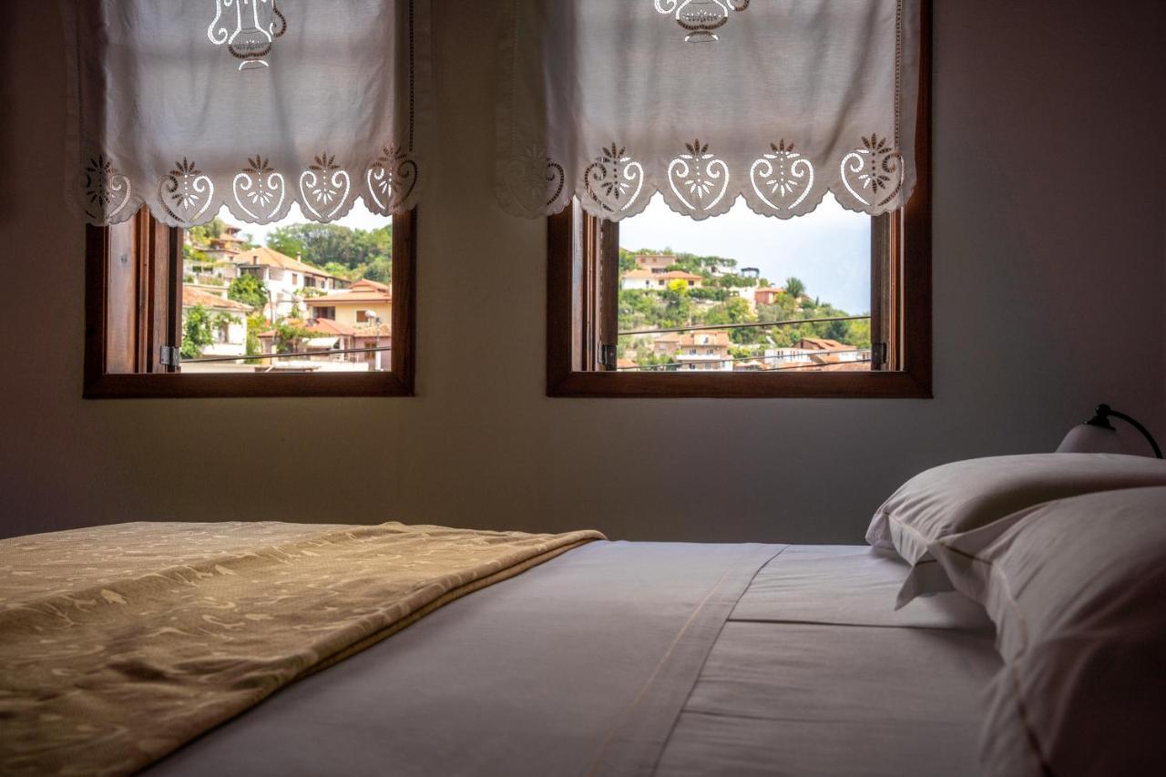 Hotel Borklad Berat Luaran gambar